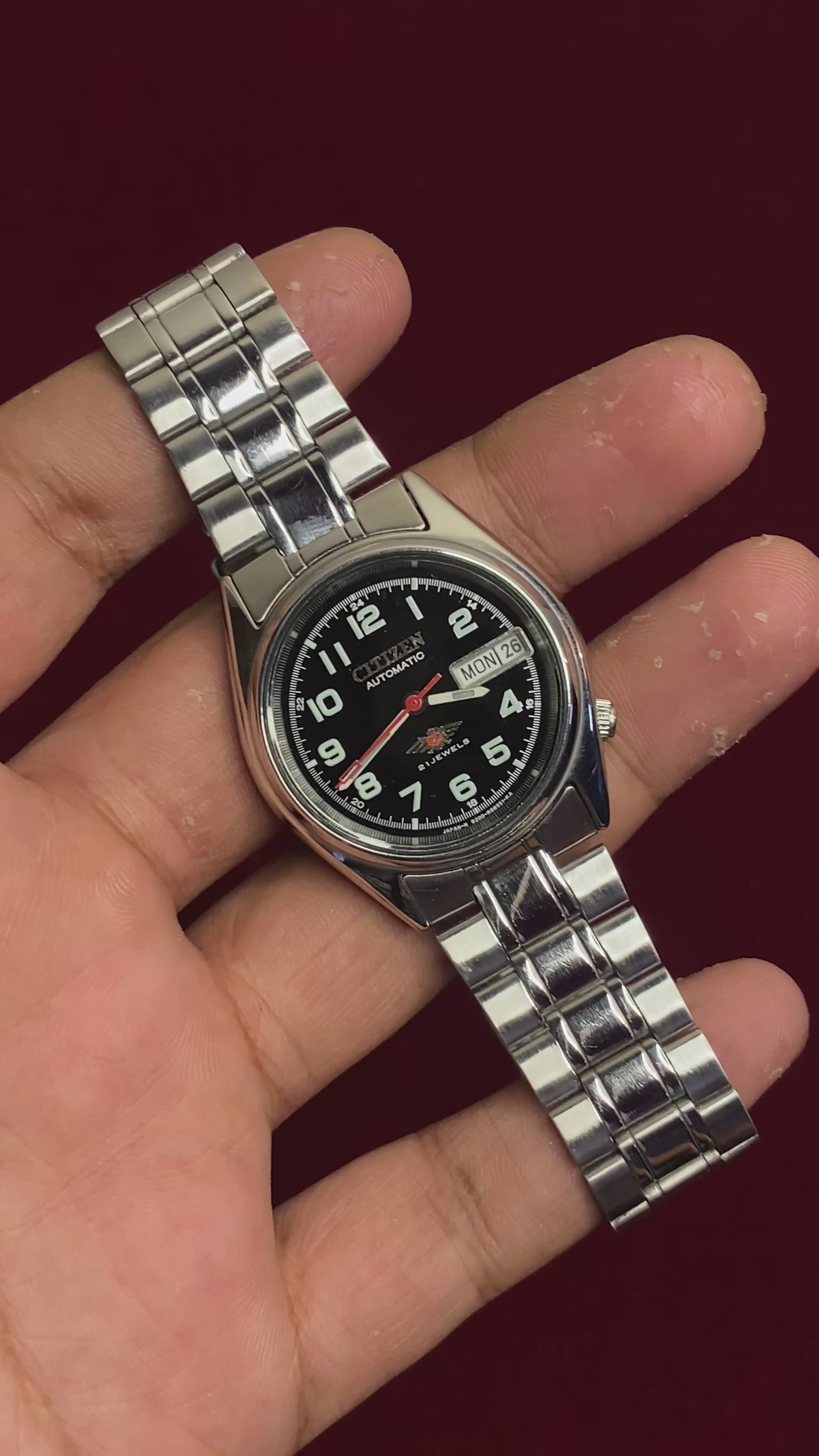 Unisex Citizen Eagle 7 Automatic — Black Military Field Dial, 21 Jewels | Ref. 4-R19190 | Cal. 8200 | 34mm.