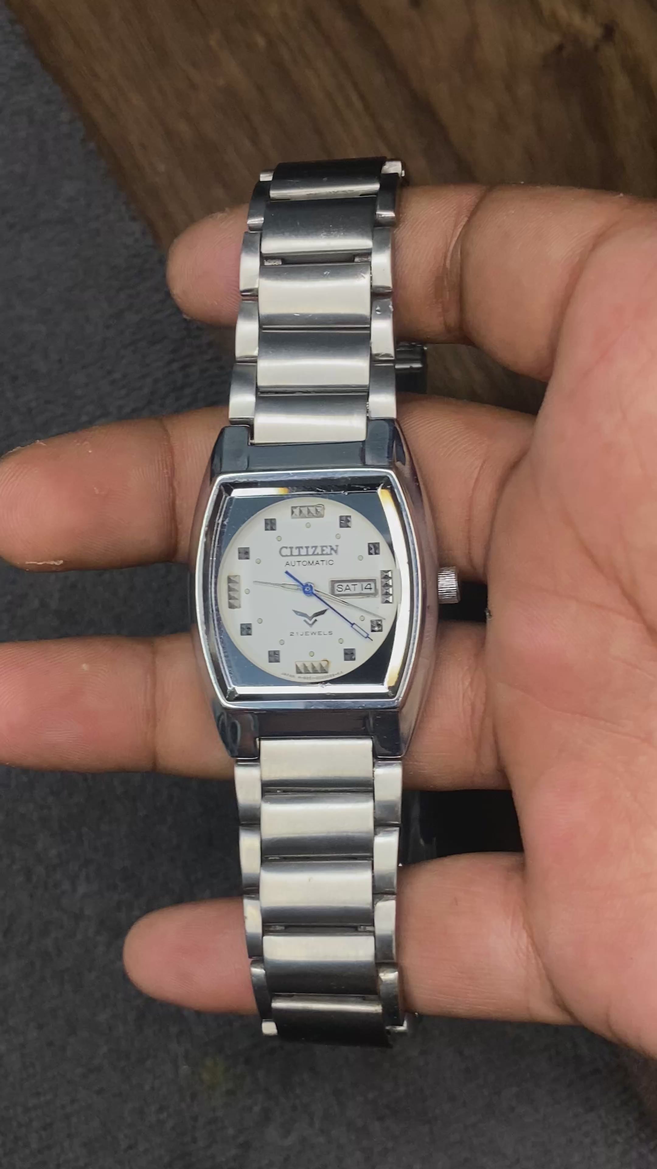 Super Rare Citizen Unique “Tv-Shaped” White Dial Watch.